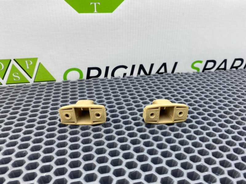 Крепление солнцезащитного козырька, 1600 рублей, Калининград