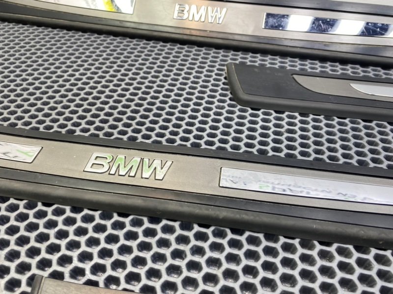 Накладки порогов, 2600 рублей, Калининград