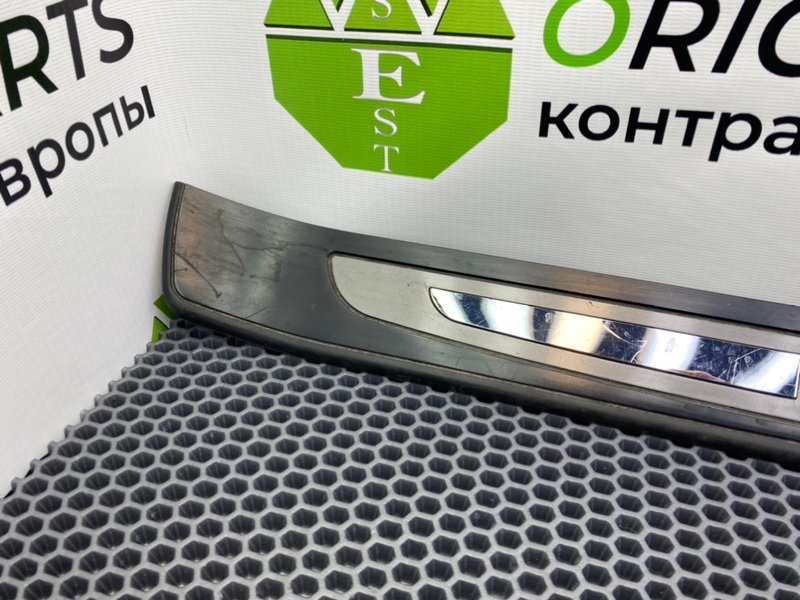 Накладки порогов, 2600 рублей, Калининград