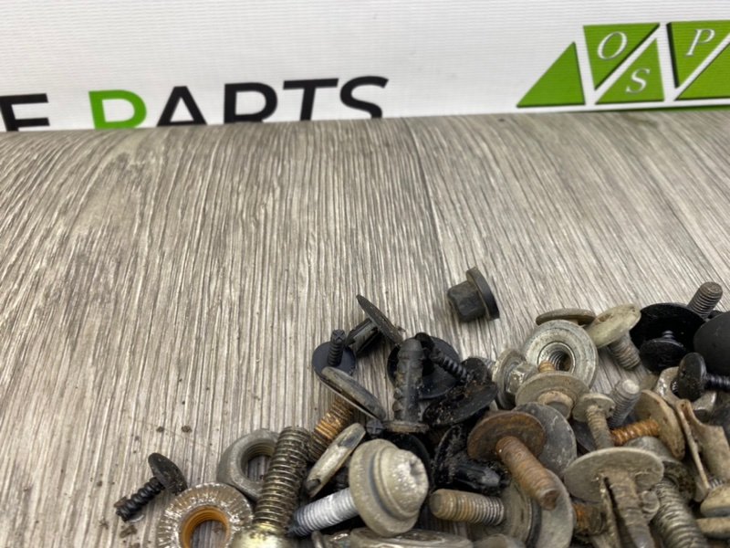 Болты, 1700 рублей, Калининград