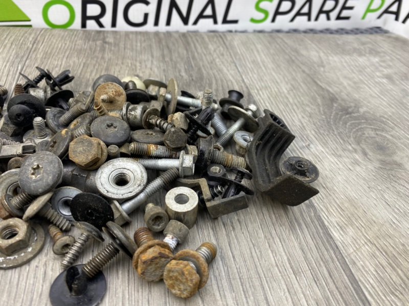 Болты, 1700 рублей, Калининград