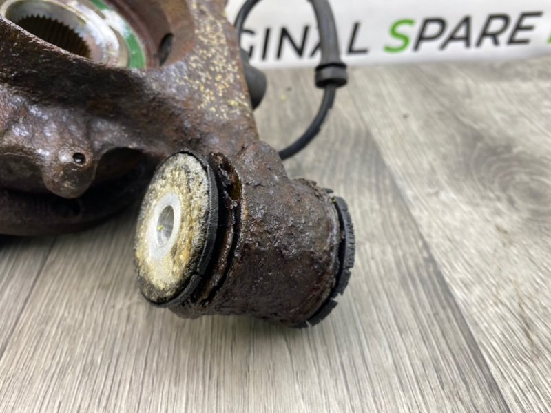 Поворотный кулак, 3000 рублей, Калининград