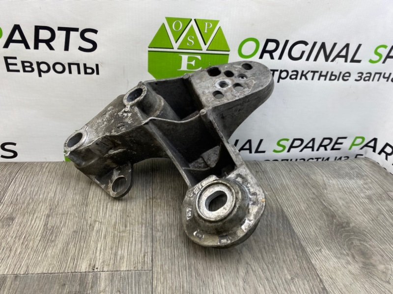 Кронштейн опоры двигателя, 1600 рублей, Калининград