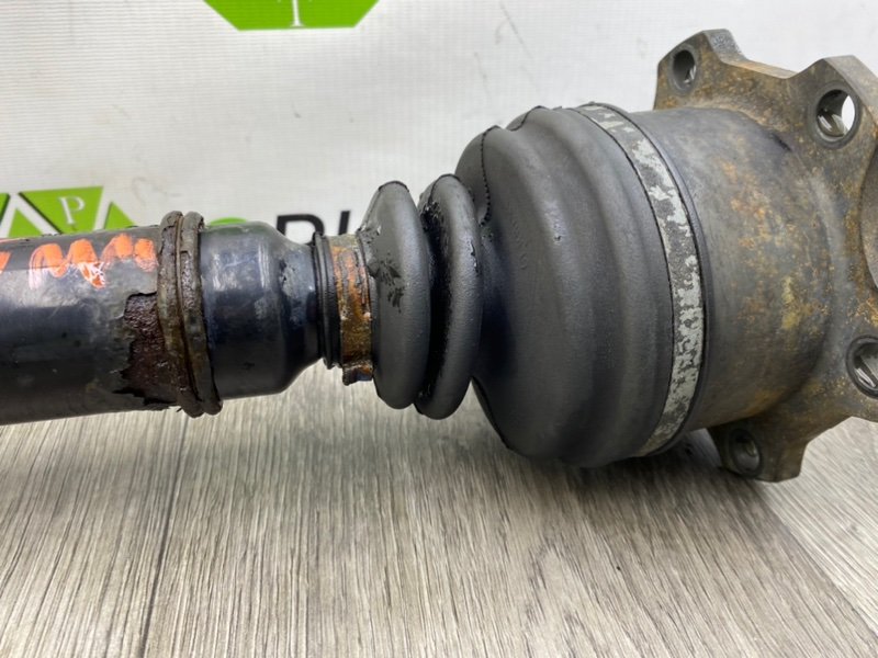 Полуось, 5700 рублей, Калининград