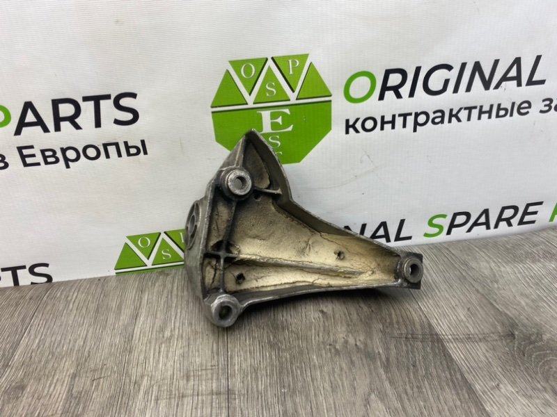 Кронштейн АКПП, 1400 рублей, Калининград