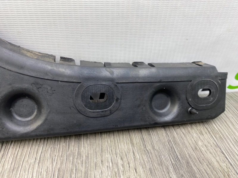 Кронштейн бампера, 1000 рублей, Калининград