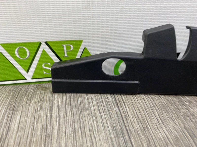 Кронштейн, 800 рублей, Калининград