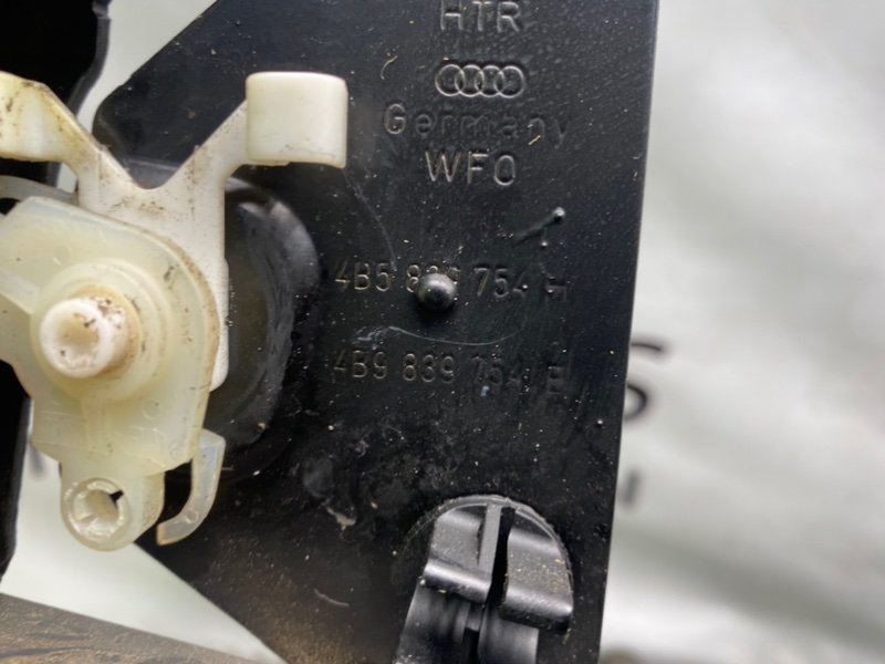 Стеклоподъемник, 1000 рублей, Калининград