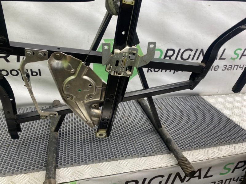 Стеклоподъемник, 1000 рублей, Калининград