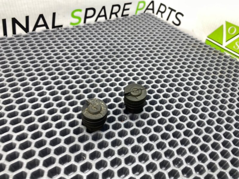 Отбойник капота, 400 рублей, Калининград