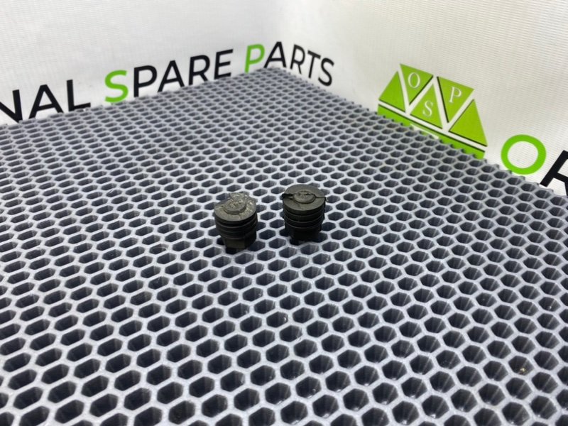 Отбойник капота, 400 рублей, Калининград