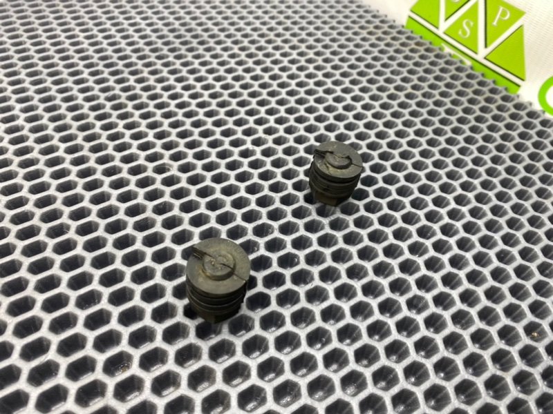 Отбойник капота, 400 рублей, Калининград