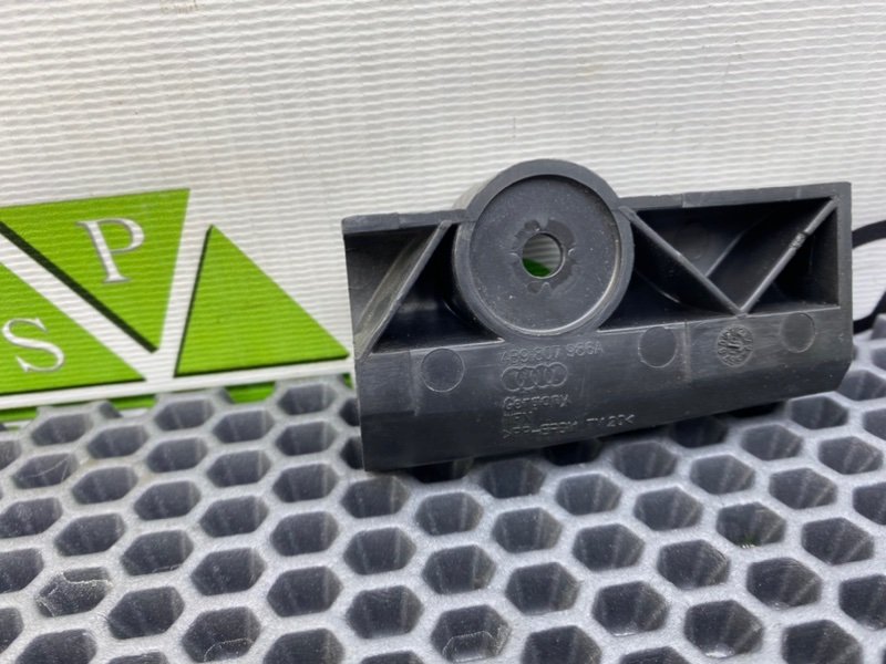 Крепление бампера, 500 рублей, Калининград