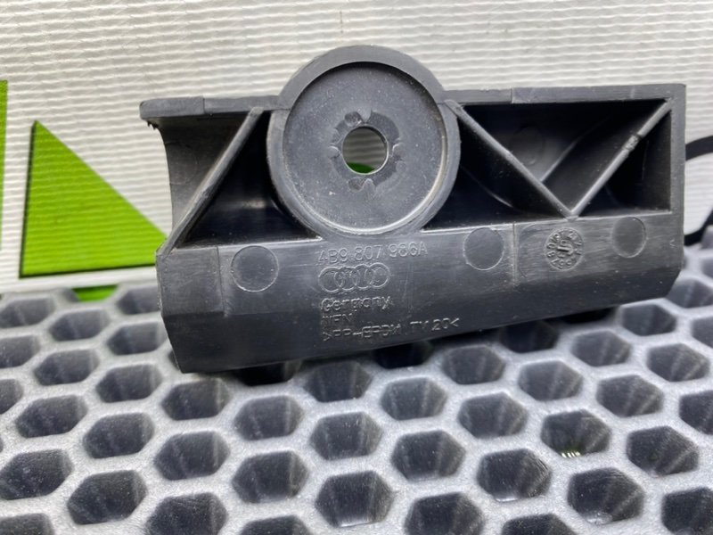 Крепление бампера, 500 рублей, Калининград