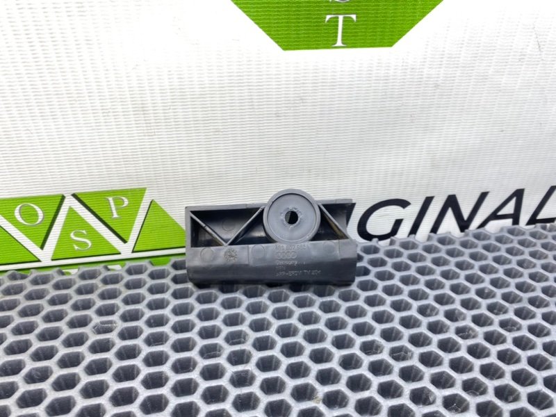 Крепление бампера, 500 рублей, Калининград