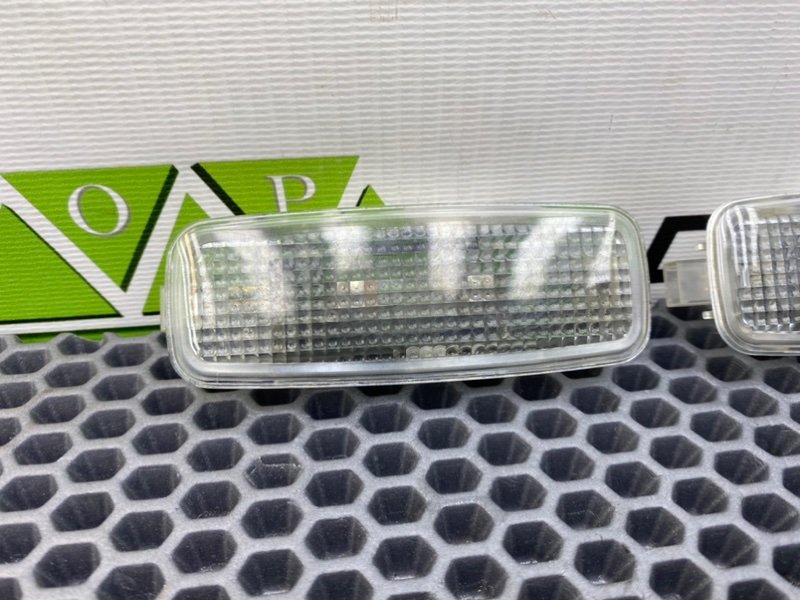 Плафон подсветки салона, 1000 рублей, Калининград