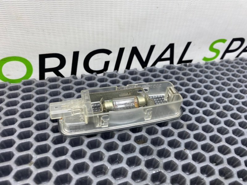 Плафон подсветки салона, 1000 рублей, Калининград