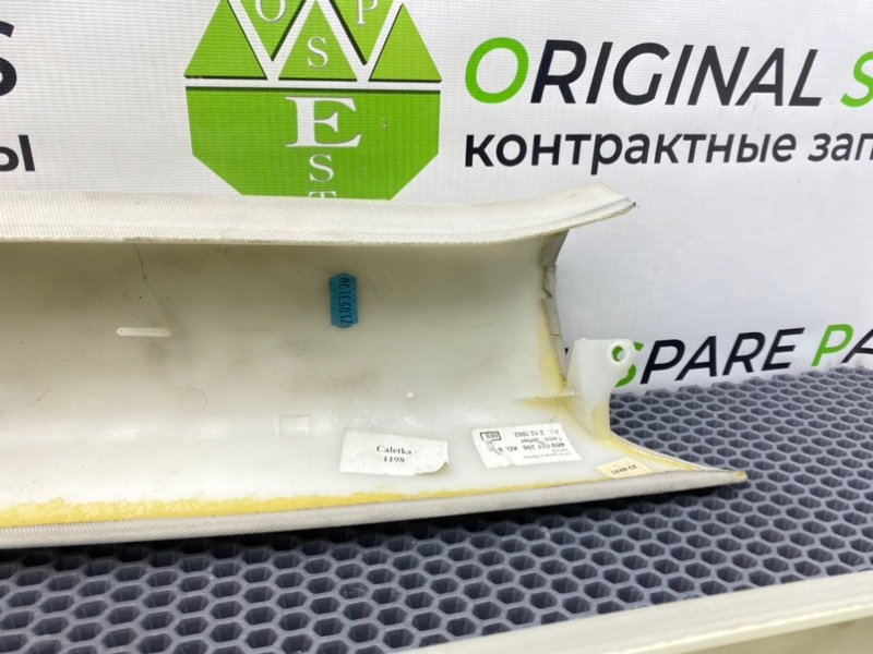 Обшивки стоек, 1000 рублей, Калининград