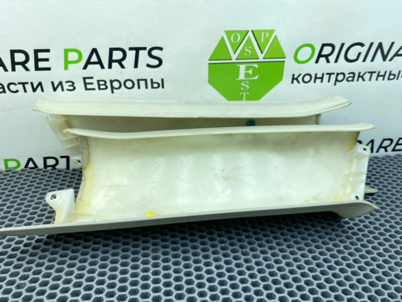 Обшивки стоек, 1000 рублей, Калининград