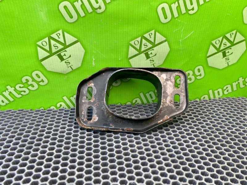 Кронштейн опоры двигателя, 1000 рублей, Калининград