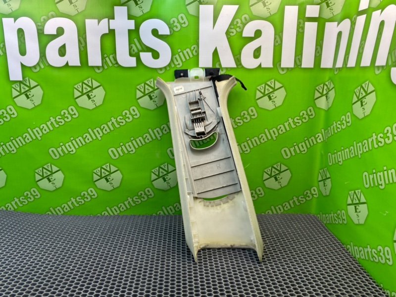 Накладка стойки, 600 рублей, Калининград