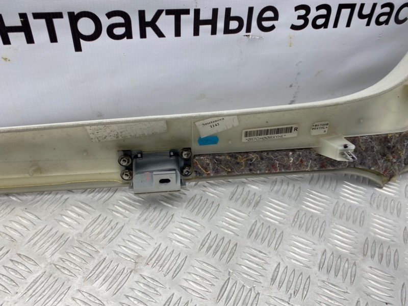 Обшивки стоек, 1000 рублей, Калининград