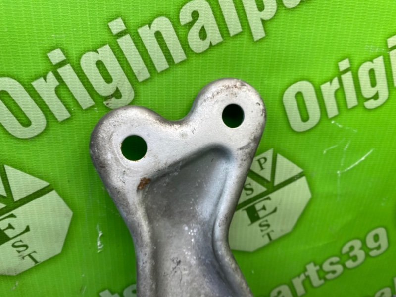 Кронштейн, 700 рублей, Калининград