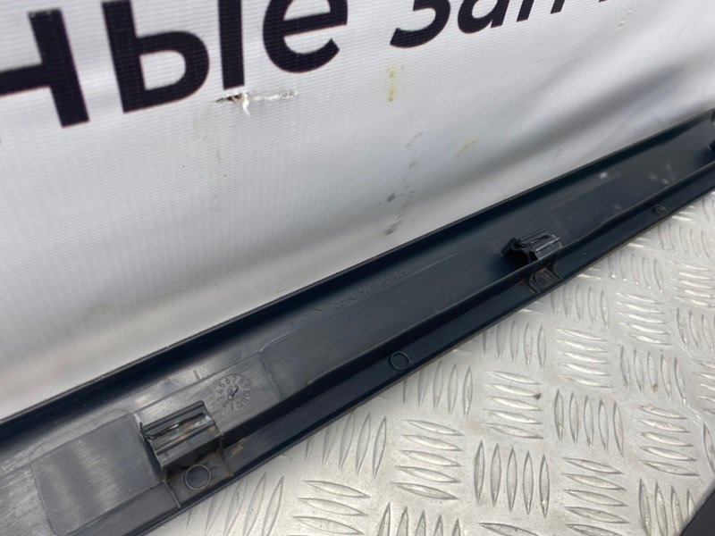 Накладки порогов, 1000 рублей, Калининград