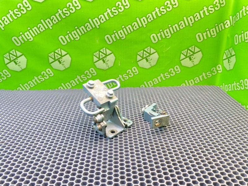 Петли дверей, 1400 рублей, Калининград