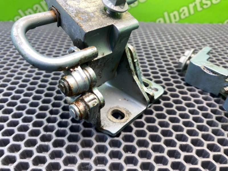 Петли дверей, 1400 рублей, Калининград