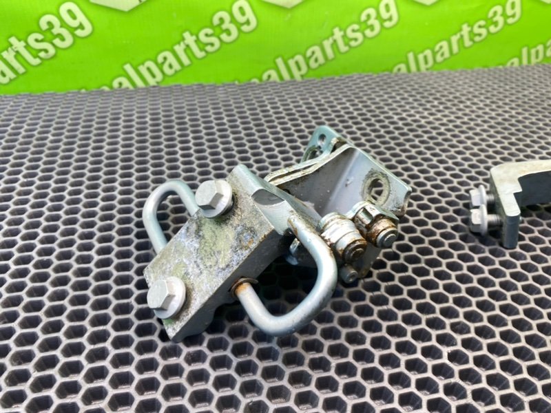 Петли дверей, 1400 рублей, Калининград