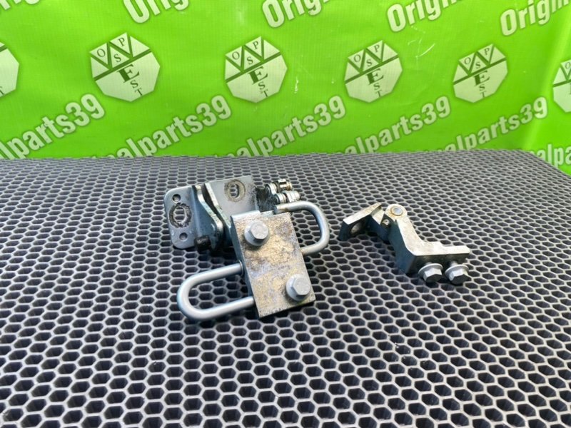 Петли дверей, 1400 рублей, Калининград