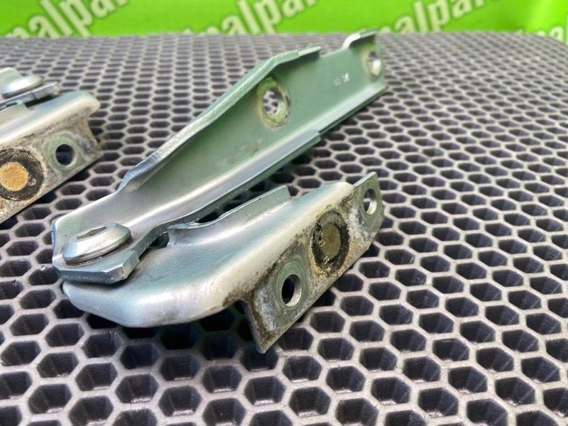 Петли капота, 1400 рублей, Калининград