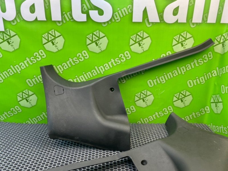 Накладка стойки, 1700 рублей, Калининград