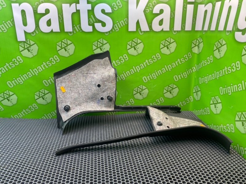 Накладка стойки, 1700 рублей, Калининград