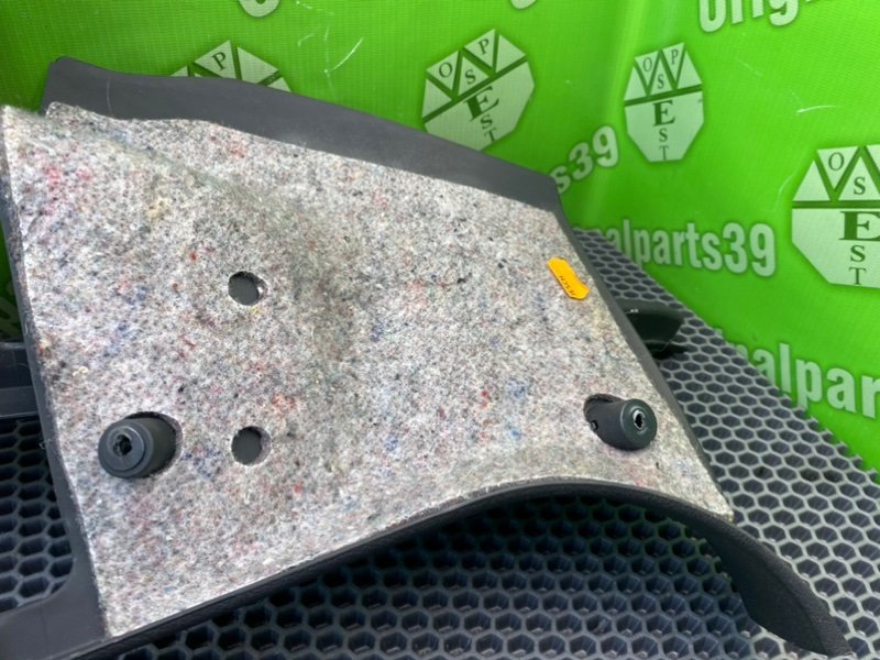 Накладка стойки, 1700 рублей, Калининград