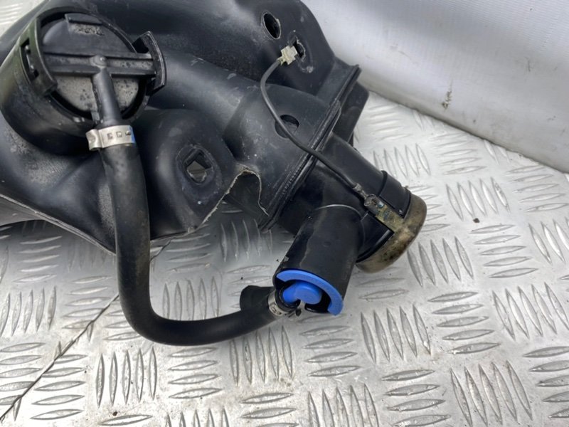 Горловина топливного бака, 1400 рублей, Калининград