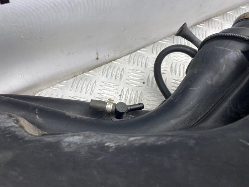 Горловина топливного бака, 1400 рублей, Калининград