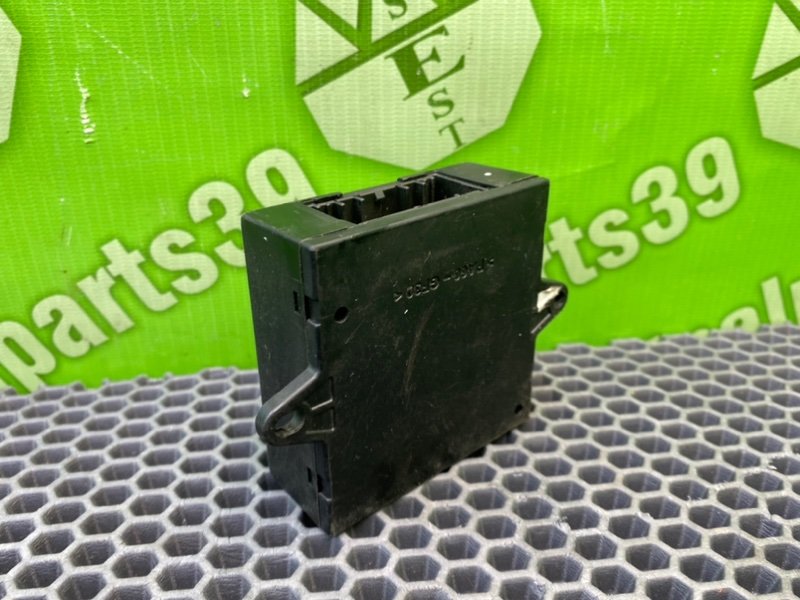 Блок, 1600 рублей, Калининград