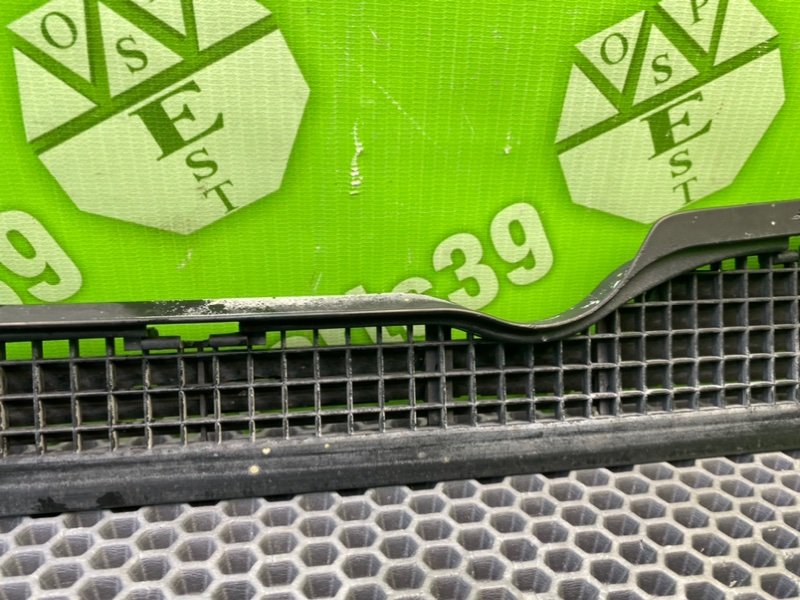 Жабо, 1000 рублей, Калининград