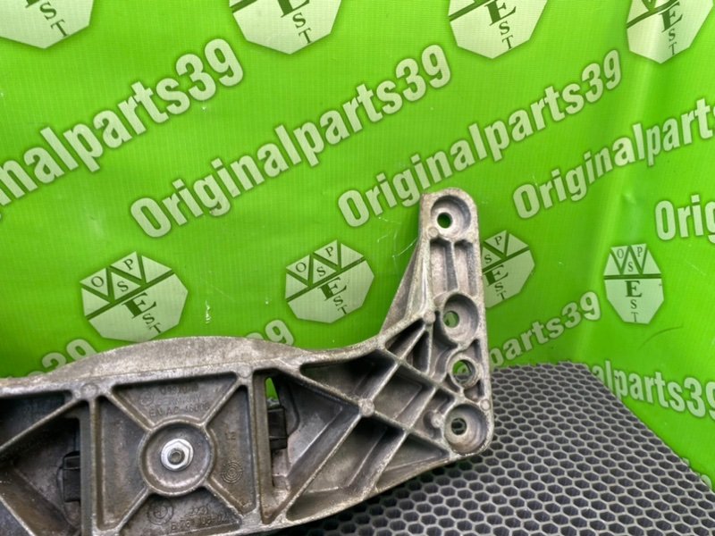 Кронштейн АКПП, 2200 рублей, Калининград