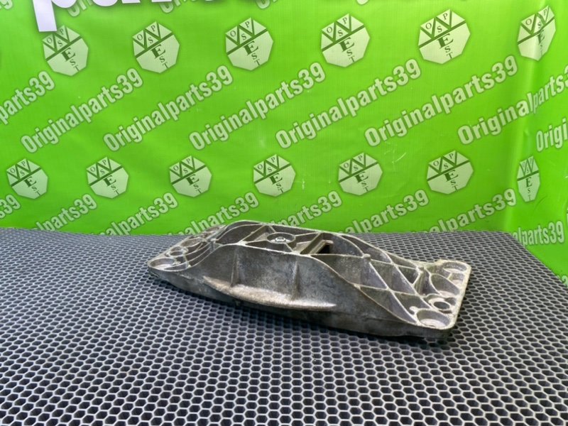 Кронштейн АКПП, 2200 рублей, Калининград