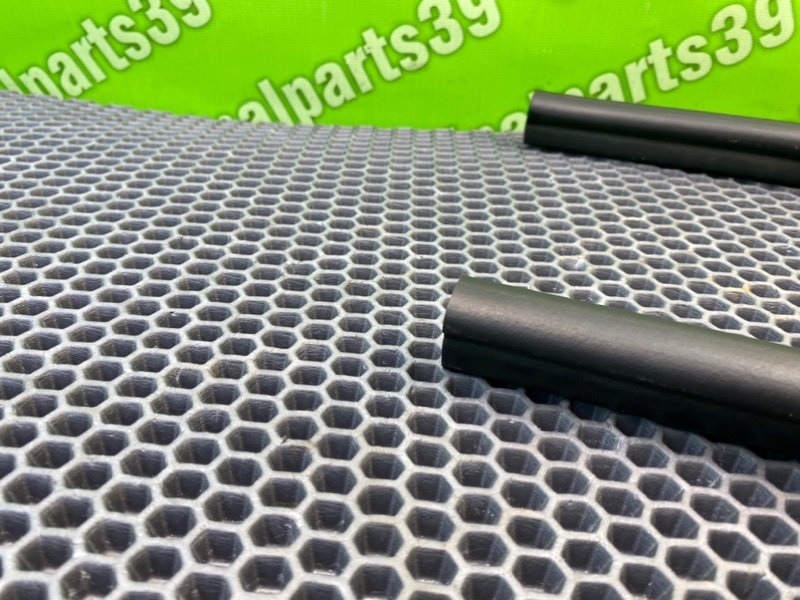 Уплотнители капота, 1300 рублей, Калининград