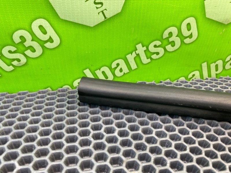 Уплотнители капота, 1300 рублей, Калининград