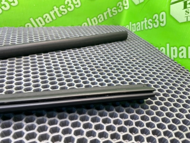 Уплотнители капота, 1300 рублей, Калининград