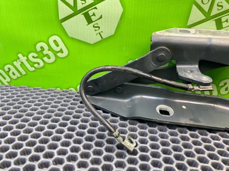 Петли капота, 1300 рублей, Калининград