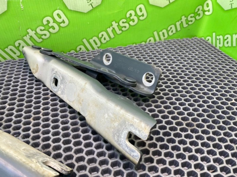 Петли капота, 1300 рублей, Калининград