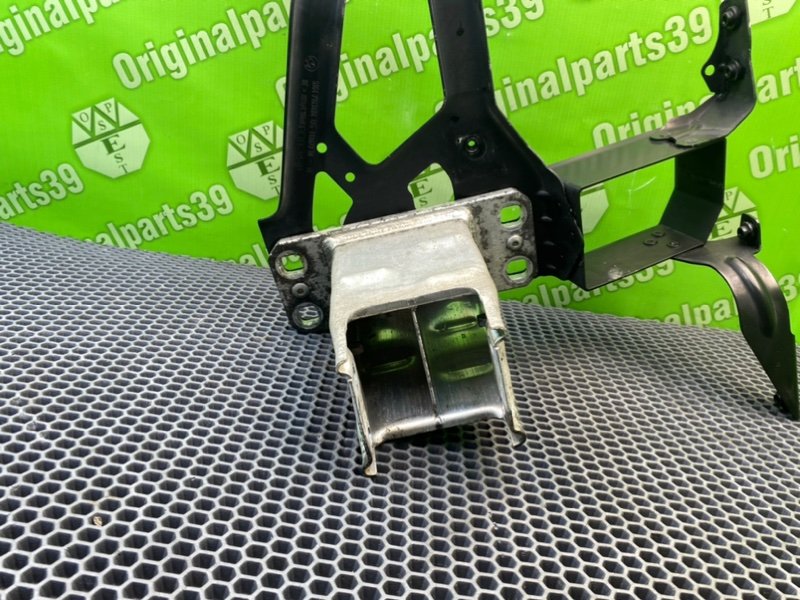 Крепление фары, 1800 рублей, Калининград