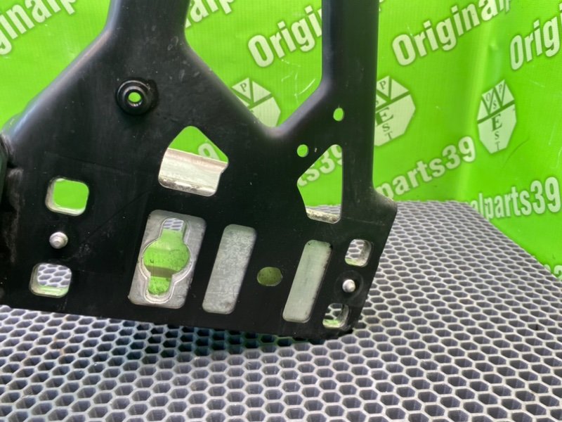 Крепление фары, 1800 рублей, Калининград