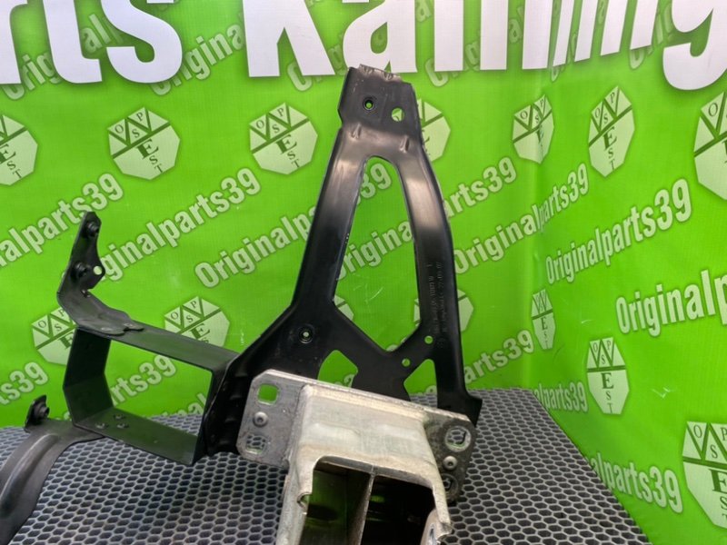 Крепление фары, 1800 рублей, Калининград